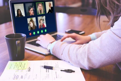 Cours informatique débutants par visioconférence